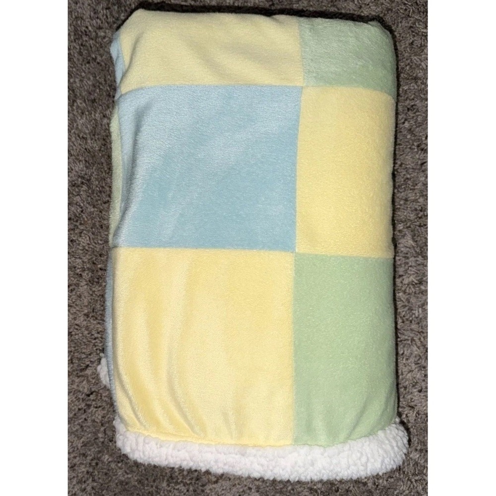 Cuddle‎ Time Baby Blanket Squares Blocks Fleece Yellow Green Gray Super Soft